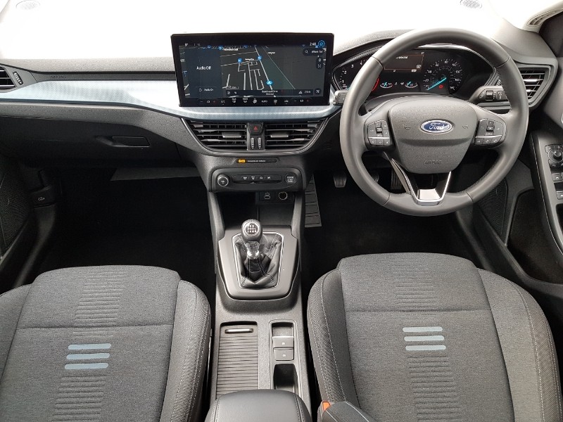 Used Ford Focus 2023 for sale - 76970821: Photo 2