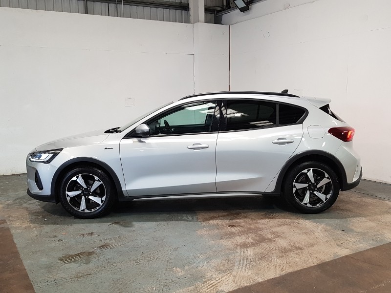 Used Ford Focus 2023 for sale - 76970821: Photo 4