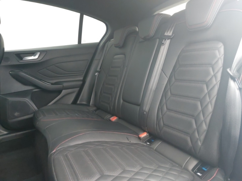 Used Ford Focus 2022 for sale - 76695480: Photo 6