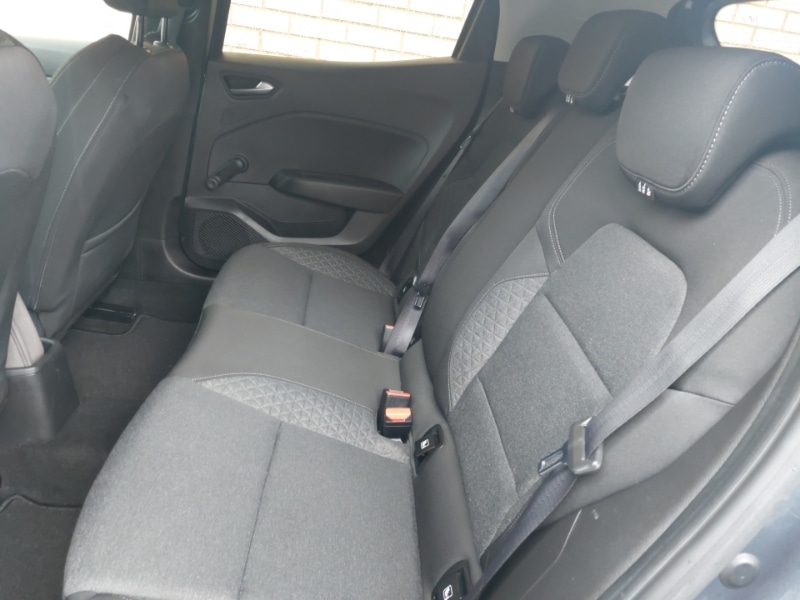 Used Renault Clio 2020 for sale - 77923505: Photo 6