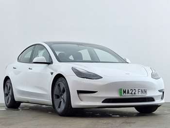 2022 - RWD 4dr Auto