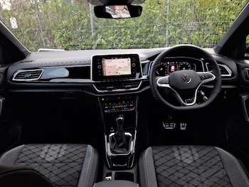 Used Volkswagen T-Roc 2025 for sale - 77365694: Photo