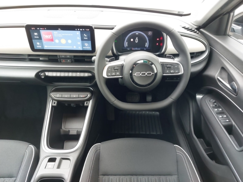 Used Fiat 600 2025 for sale - 76704837: Photo 7