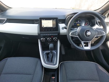 Used Renault Clio 2023 for sale - 78994145: Photo