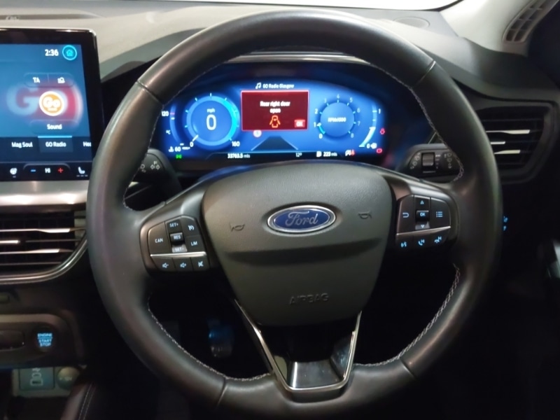 Used Ford Focus 2022 for sale - 76426879: Photo 10