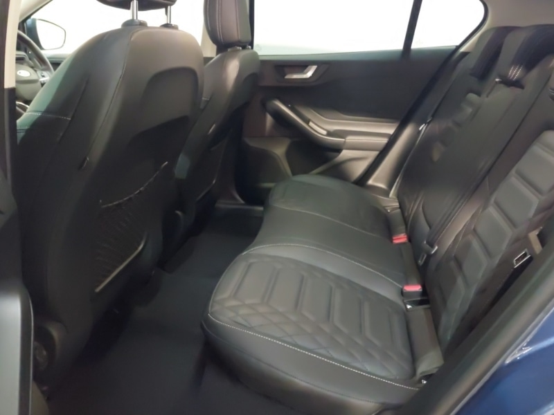 Used Ford Focus 2022 for sale - 76426879: Photo 6