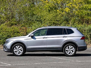Used Volkswagen Tiguan Allspace 2023 for sale - 78374641: Photo