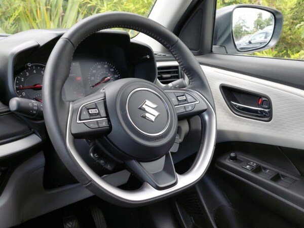 Used Suzuki Swift 2025 for sale - 76195112: Photo 11