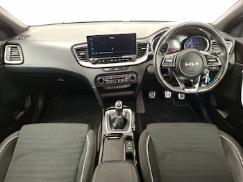 Used Kia XCeed 2023 for sale - 79086428: Photo