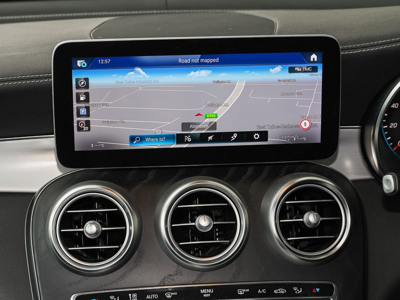 Used Mercedes-Benz GLC 2022 for sale - 76838611: Photo 10