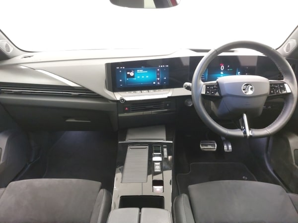 Used Vauxhall Astra 2024 for sale - 76321213: Photo 2