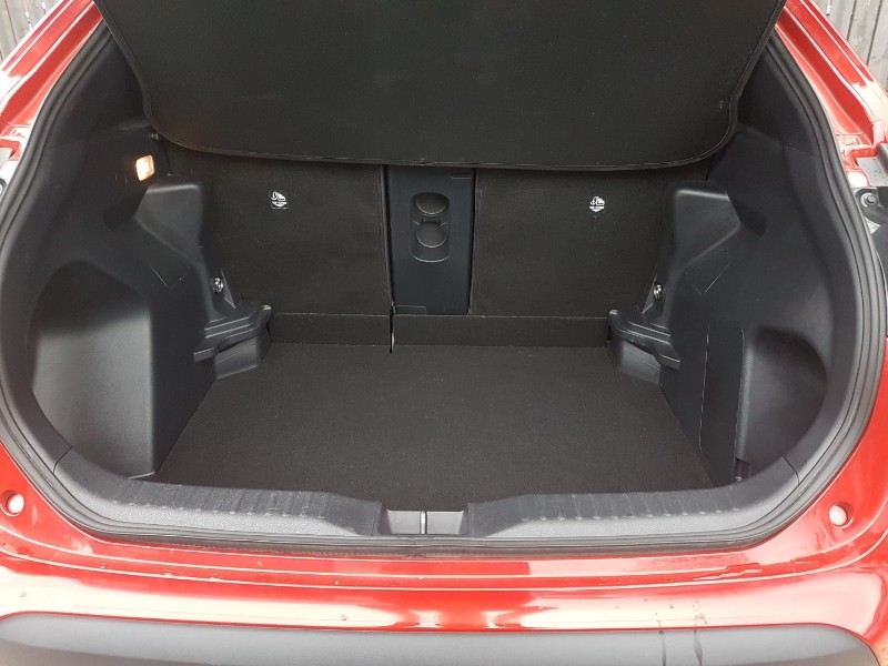 Used Toyota Yaris Cross 2022 for sale - 76465933: Photo 8