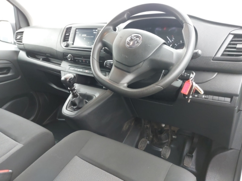 Used Vauxhall Vivaro 2023 for sale - 77782806: Photo 2
