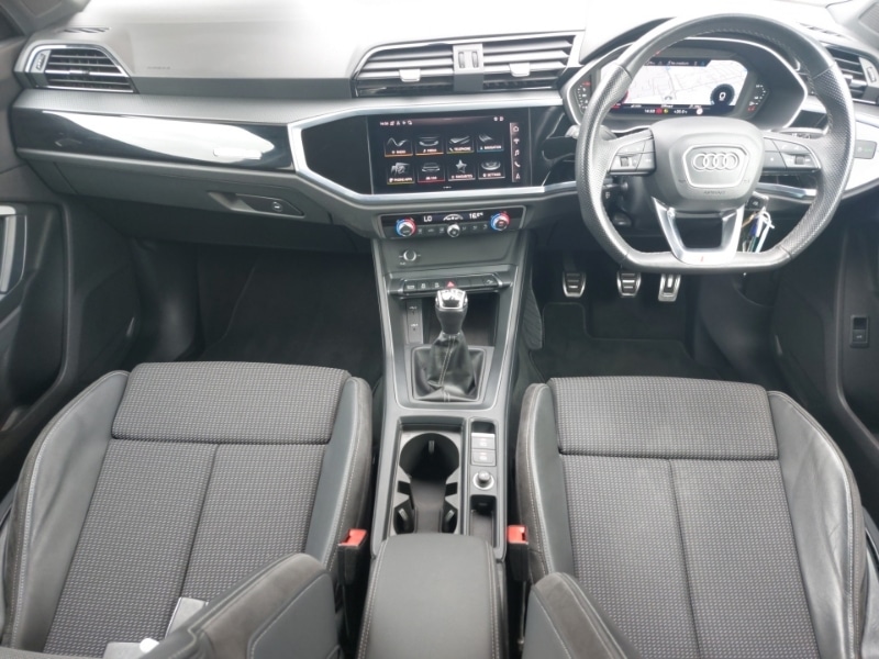 Used Audi Q3 2022 for sale - 76912059: Photo 2