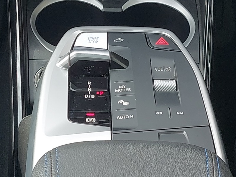 Used BMW iX1 2023 for sale - 76383528: Photo 11