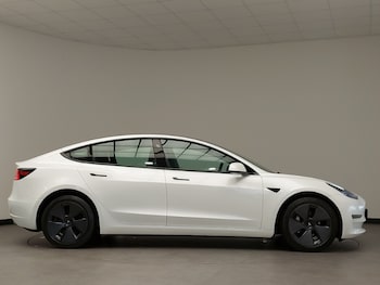 Used Tesla Model 3 2021 for sale - 76129646: Photo 4