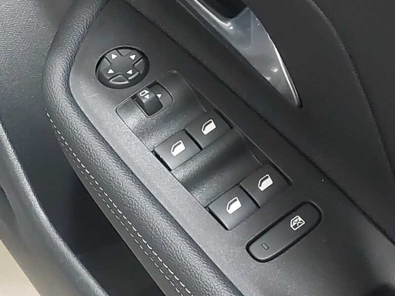 Used Vauxhall Mokka 2025 for sale - 77353218: Photo 12