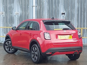 Used Fiat 600 2025 for sale - 77472403: Photo