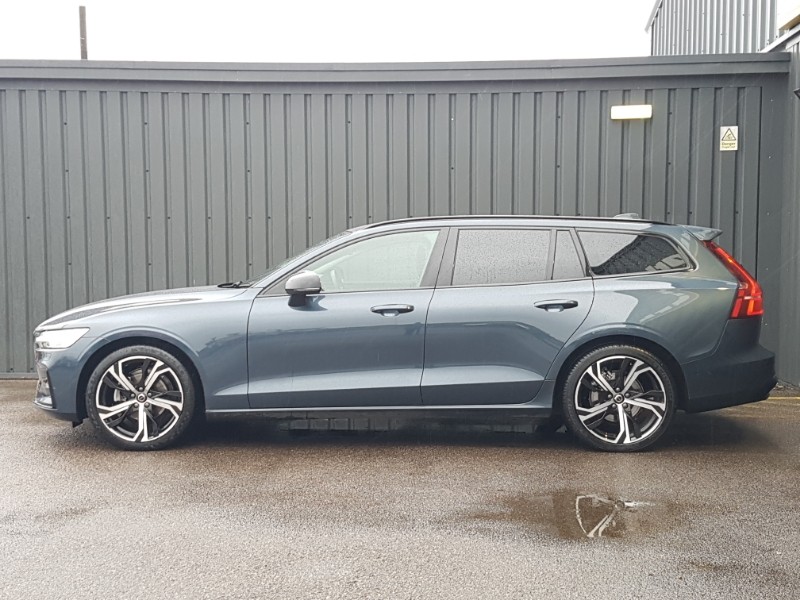 Used Volvo V60 2025 for sale - 77786904: Photo 4