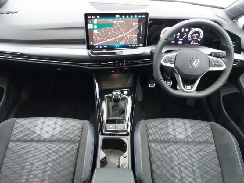 Used Volkswagen Golf 2024 for sale - 76451551: Photo 2