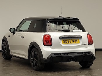 Used MINI Hatch 2023 for sale - 78216143: Photo