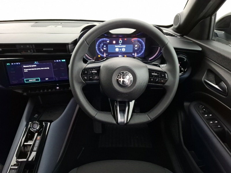 Used Alfa Romeo Junior 2025 for sale - 78014055: Photo 7