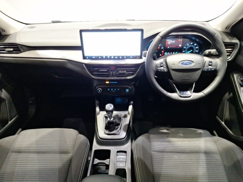 Used Ford Focus 2023 for sale - 77847945: Photo 2