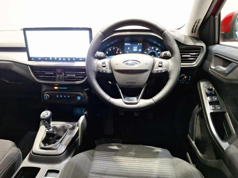 Used Ford Focus 2023 for sale - 77847945: Photo 7