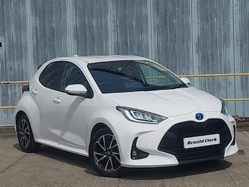 Used Toyota Yaris 2021 for sale - 78853290: Photo