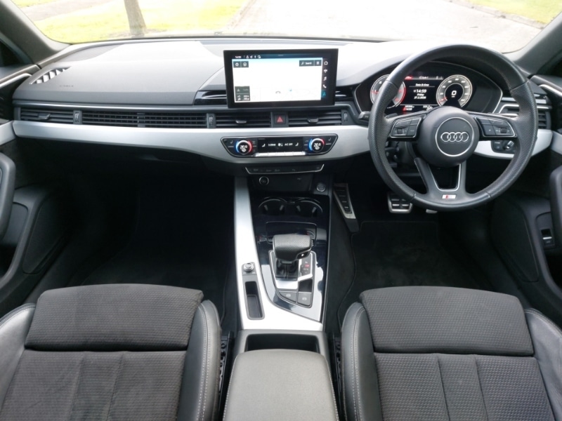Used Audi A4 2021 for sale - 77702406: Photo 2