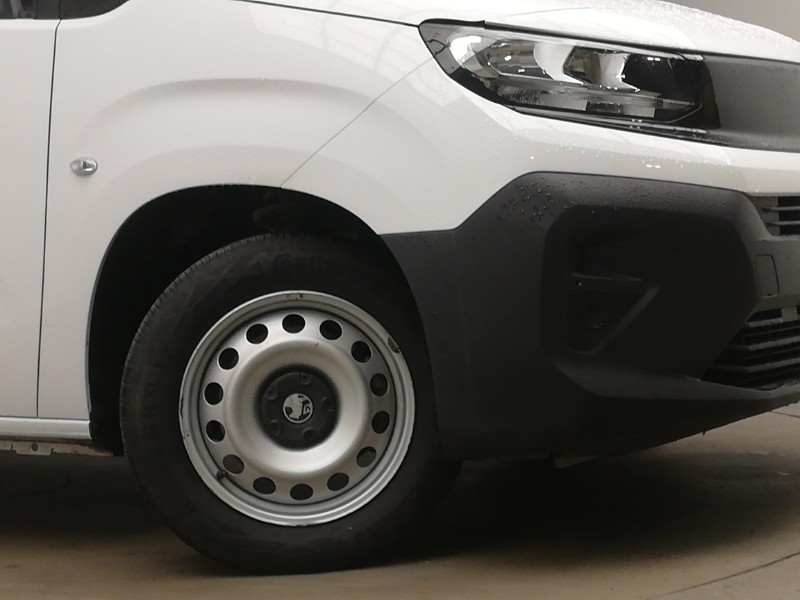 Used Vauxhall Combo 2024 for sale - 76947750: Photo 9