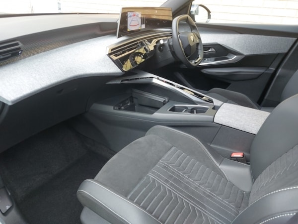 Used Peugeot 3008 2024 for sale - 76212868: Photo 5