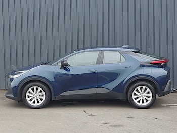 Used Toyota C-HR 2024 for sale - 75774852: Photo