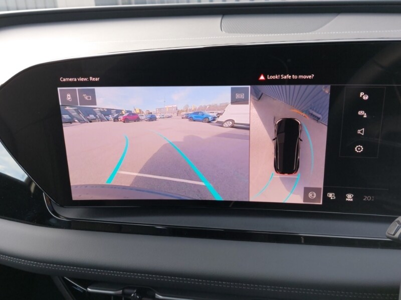 Used Audi Q6 e-tron 2025 for sale - 78218837: Photo 11