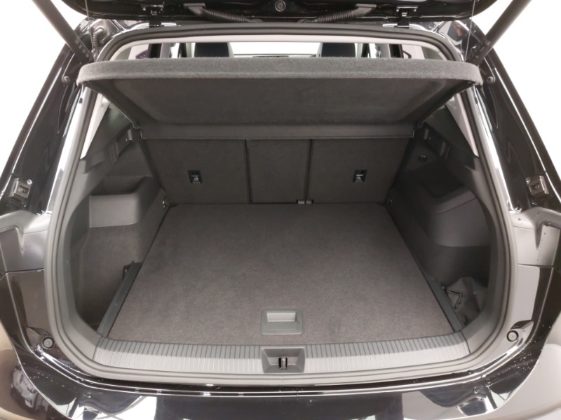 Used Volkswagen Tiguan 2024 for sale - 76348028: Photo 8