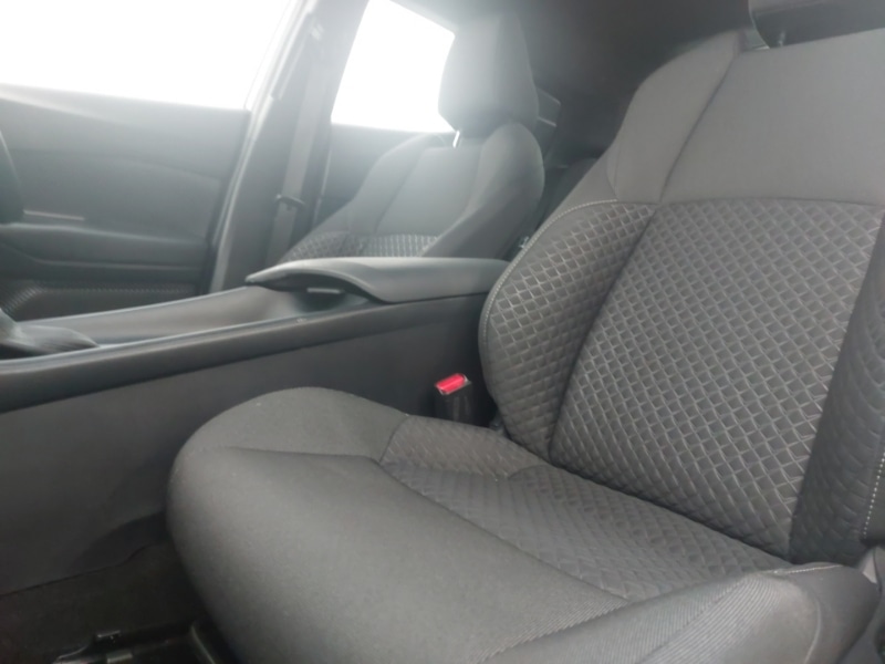 Used Toyota C-HR 2022 for sale - 76628962: Photo 5