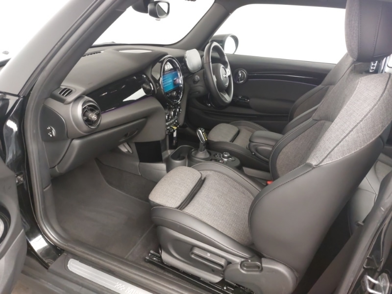 Used MINI Hatch 2023 for sale - 78129287: Photo 7