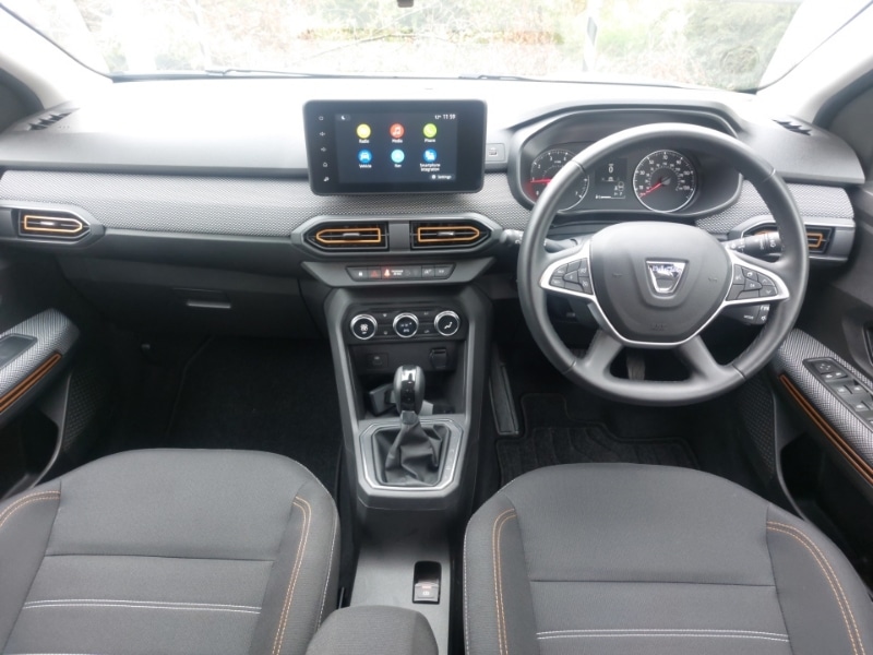 Used Dacia Sandero Stepway 2022 for sale - 76687975: Photo 2