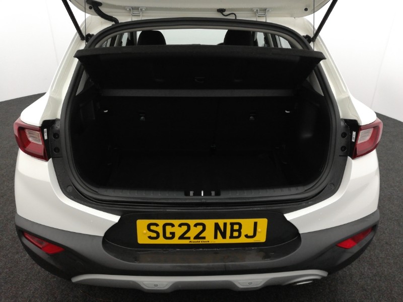 Used Kia Stonic 2022 for sale - 76778755: Photo 8