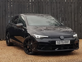 Used Volkswagen Golf 2025 for sale - 76975318: Photo