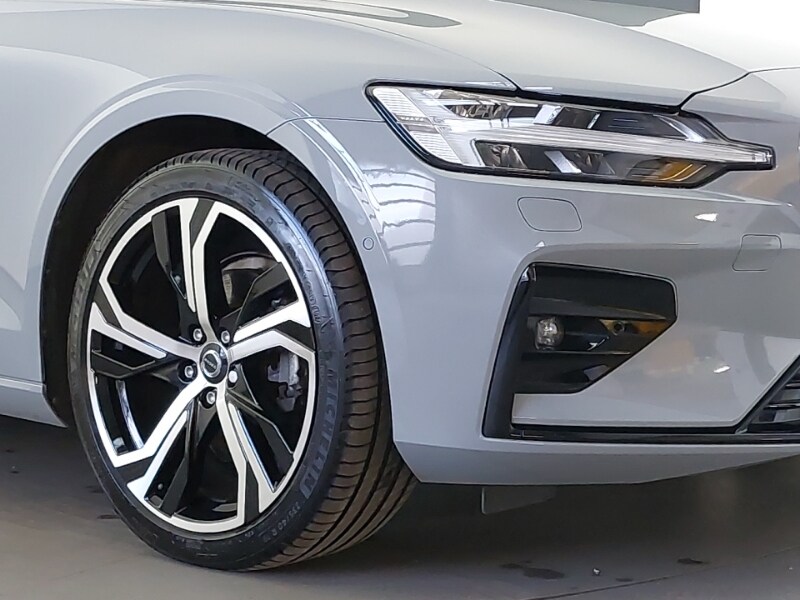 Used Volvo V60 2025 for sale - 77544848: Photo 9