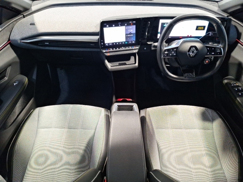 Used Renault Megane E Tech 2024 for sale - 77062874: Photo 2