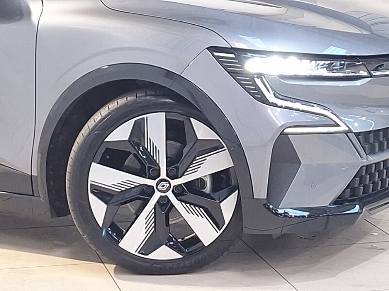 Used Renault Megane E Tech 2024 for sale - 77062874: Photo 9