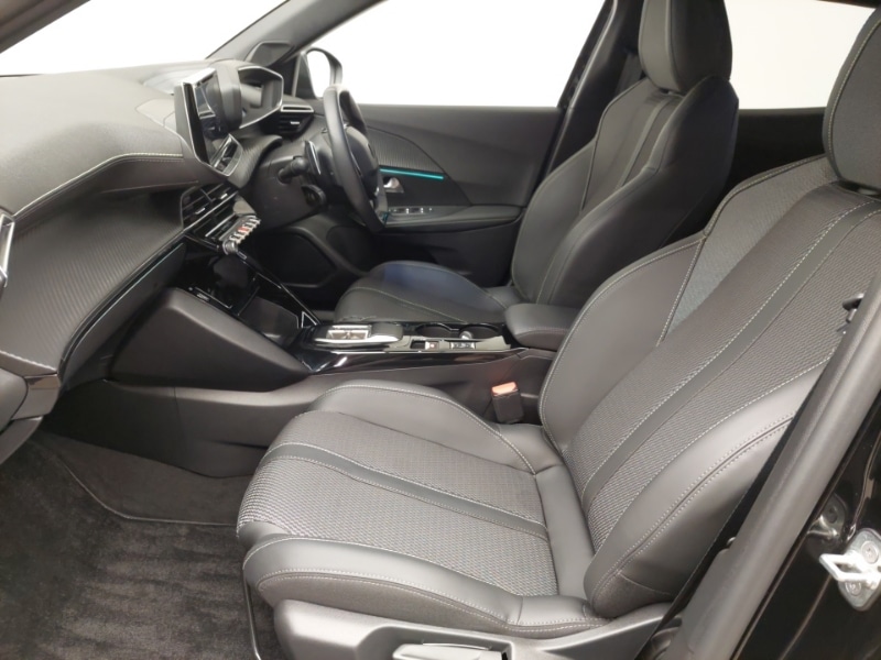 Used Peugeot 2008 2024 for sale - 76404325: Photo 5