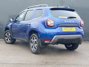Used Dacia Duster 2023 for sale - 77311956: Photo