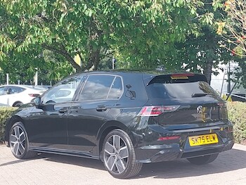 Used Volkswagen Golf 2025 for sale - 79597384: Photo