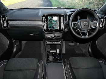 Used Volvo XC40 2025 for sale - 79623754: Photo