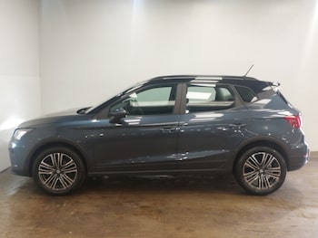 Used SEAT Arona 2023 for sale - 78312878: Photo