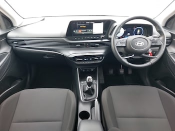 Used Hyundai i20 2025 for sale - 77252976: Photo