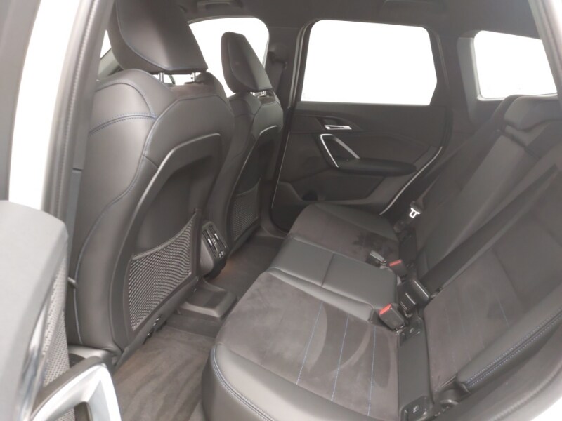 Used BMW iX1 2023 for sale - 77924462: Photo 12